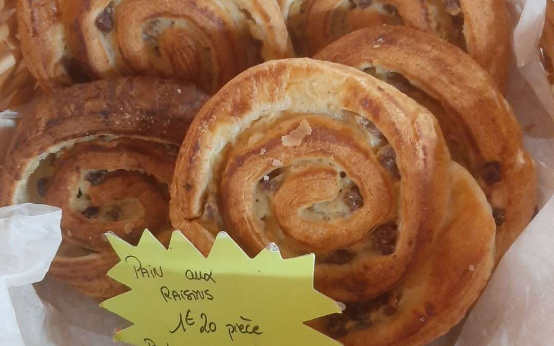 Viennoiseries: les pains aux raisins