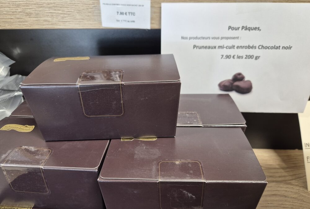 Pruneaux enrobés au chocolat